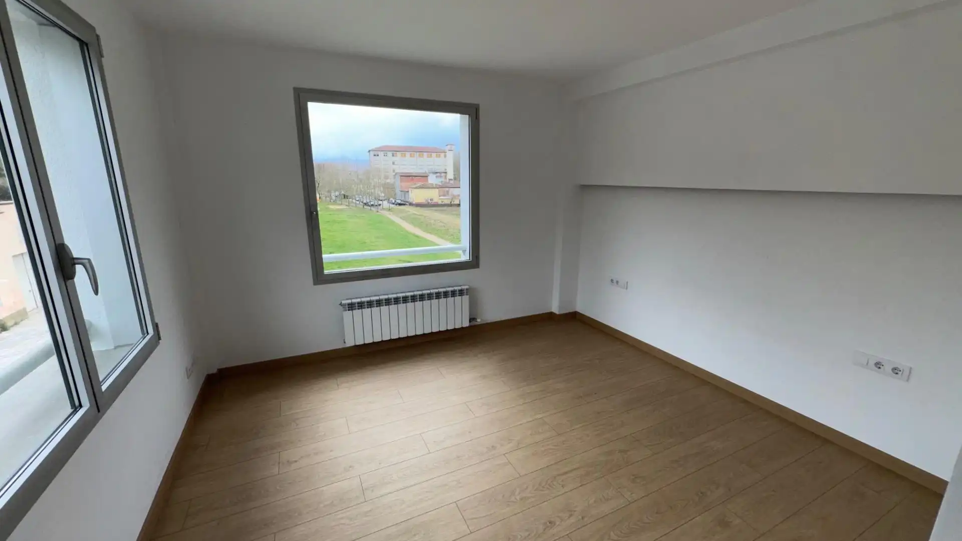 Habitación de Casa o chalet en venta en Sant Feliu de Pallerols con Parquet