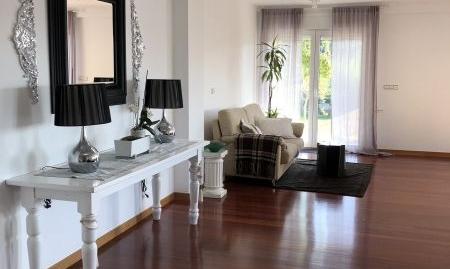 Foto 4 de Casa o chalet en venta en Delfin Garcia, Ensanche - Sar, Santiago de Compostela