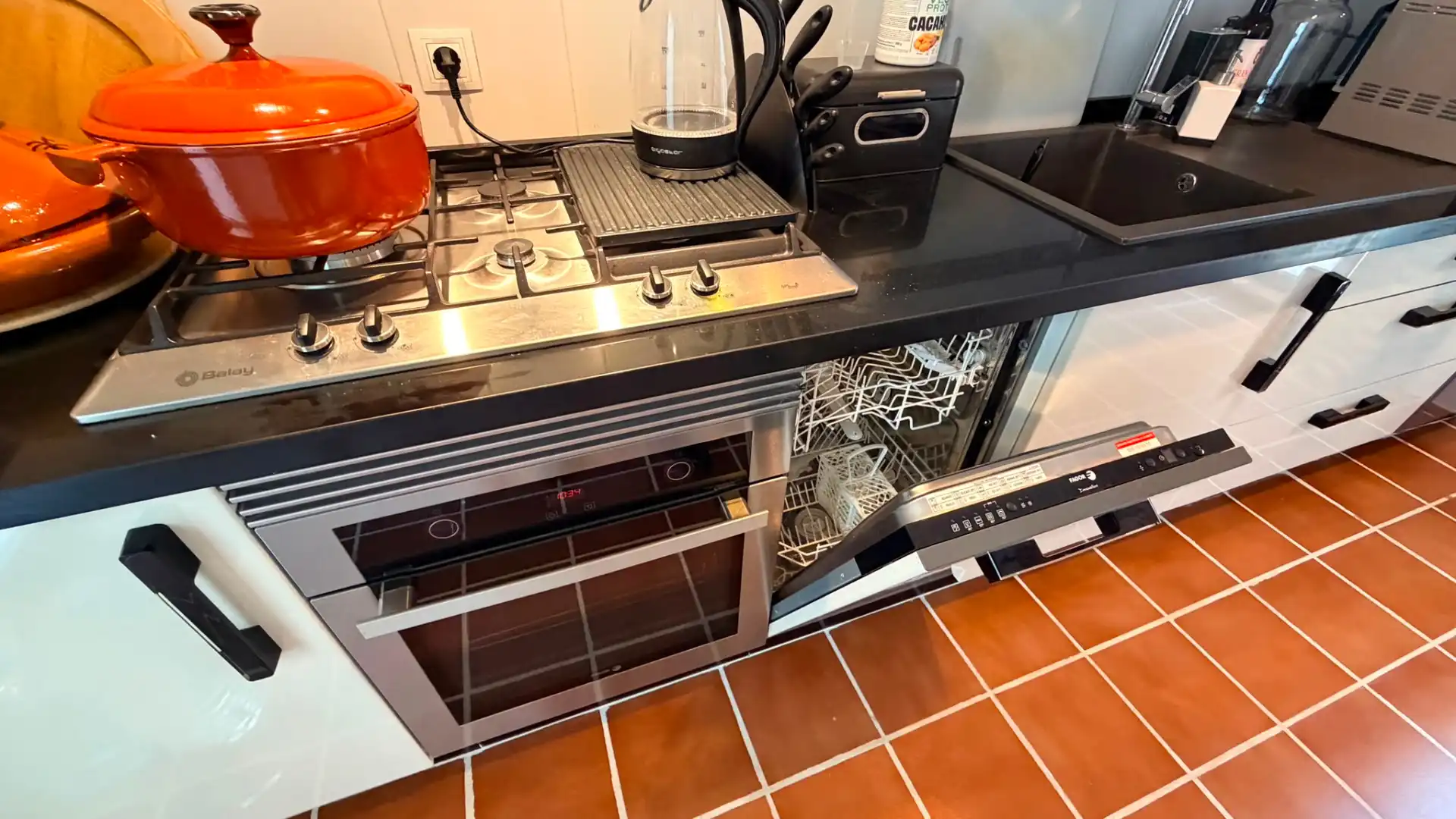 Cuina de Casa o xalet en venda en Níjar amb Aire condicionat, Terrassa i Moblat
