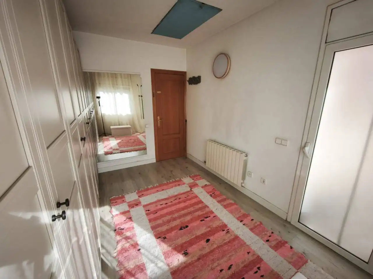 Habitación de Casa o chalet en venta en Santa Coloma de Gramenet con Aire acondicionado, Jardín privado y Parquet