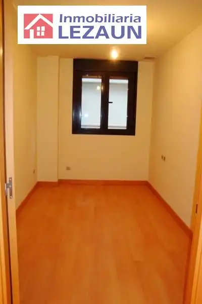 Habitación de Apartamento en venta en Peralta / Azkoien con Aire acondicionado, Terraza y Trastero
