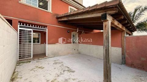 Foto 2 de Casa adosada en venda a Pla dels Aljubs, La Pobla de Vallbona