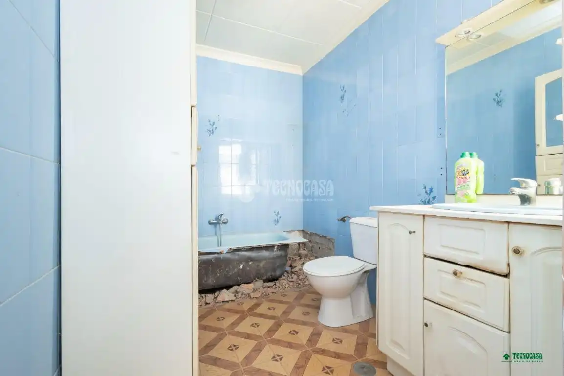 Bathroom of Flat for sale in Albox  with Terrace