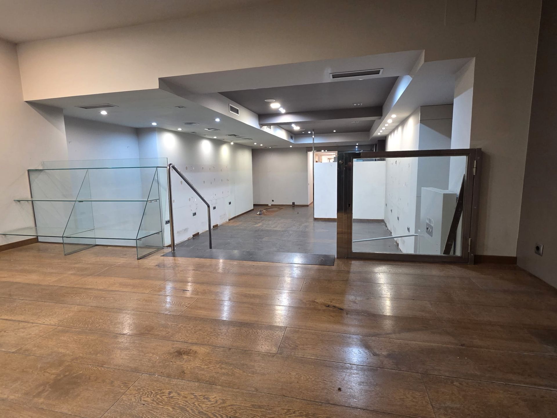 Local de lloguer en  Barcelona Capital amb Aire condicionat i Calefacció