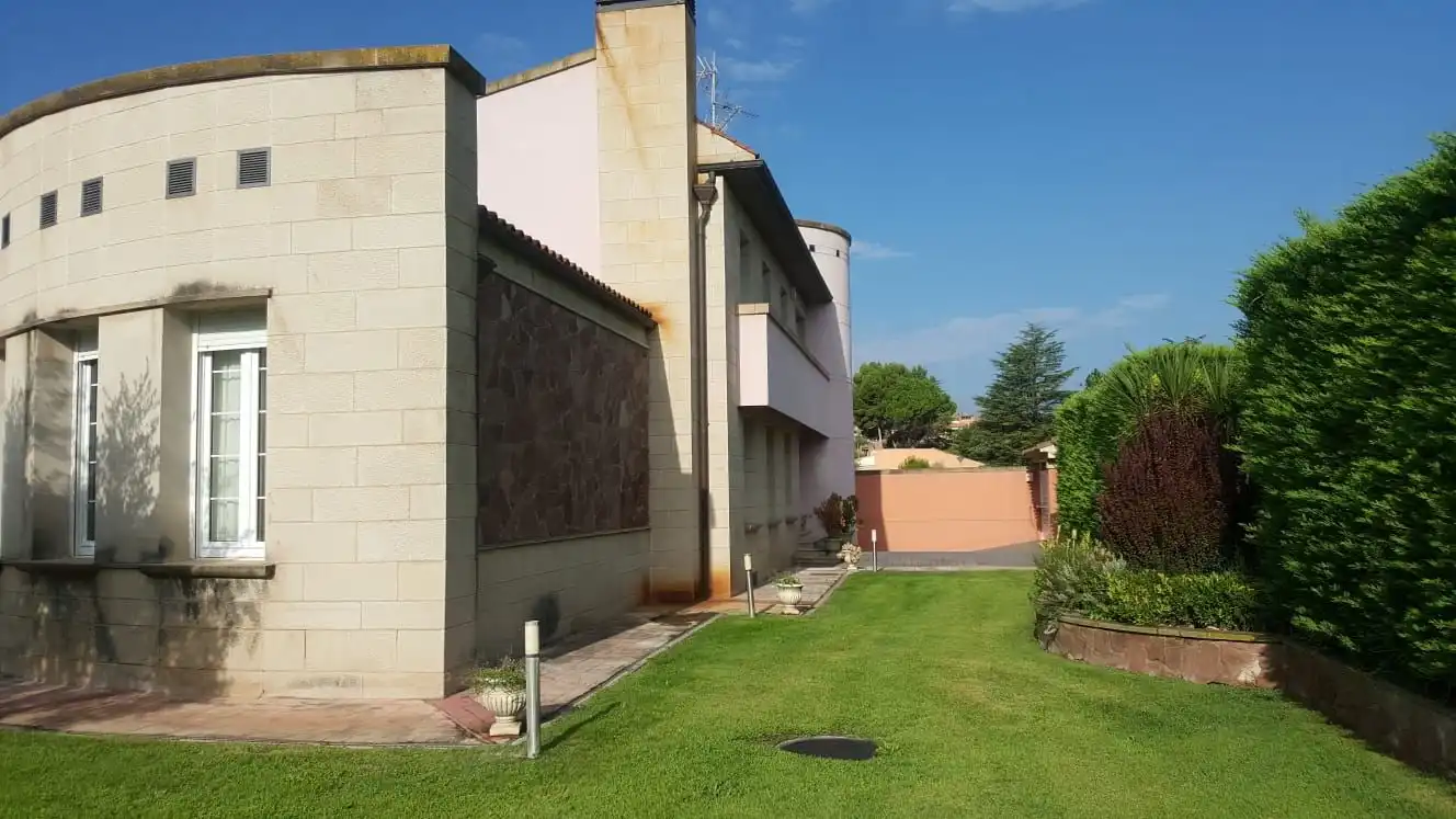 Casa amb terrassa en venda a Diseminado Lardero, imagen 6