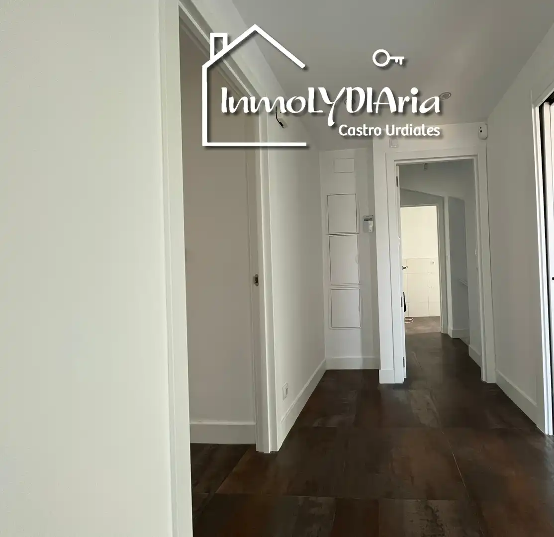 Houses for sale in Castro-Urdiales  with Heating, Private garden and Terrace