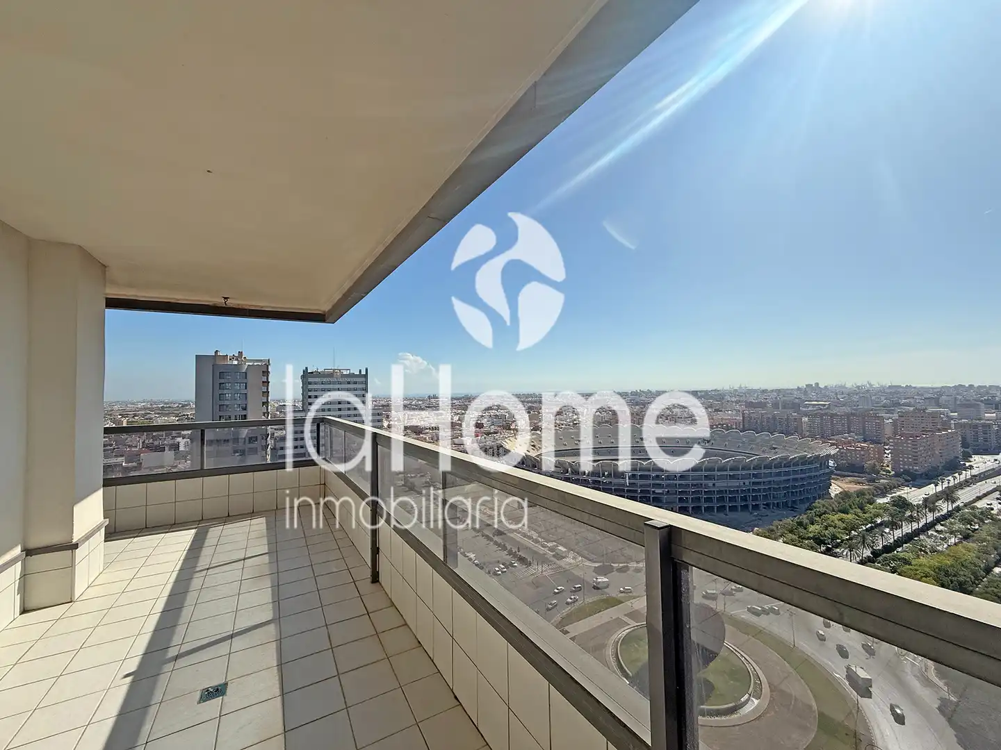 Vista exterior de Piso de alquiler en Valencia con Aire acondicionado, Calefacción y Terraza