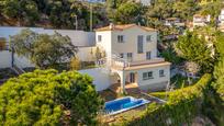 Vista exterior de Casa o xalet en venda en Lloret de Mar amb Piscina