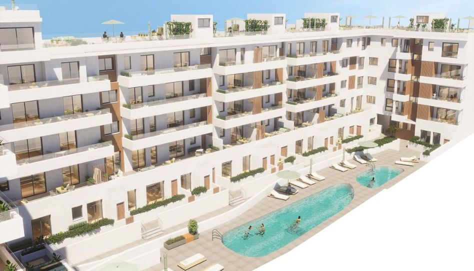 Foto 1 de Piso en venta en Calle Antonio Pintor, 20, Roquetas Pueblo, Almería