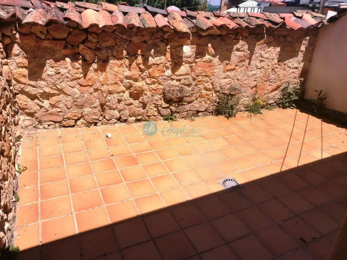 Terrace of Houses for sale in Adrada de Pirón  with Heating