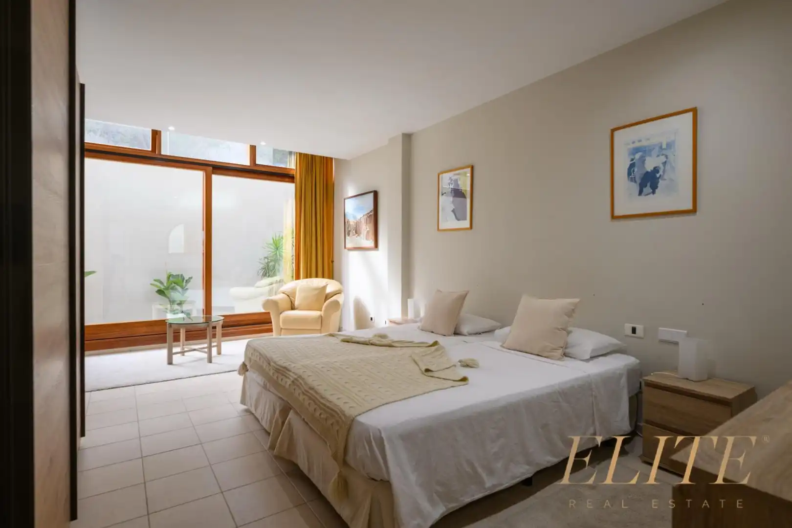 Dormitori de Casa o xalet en venda en San Bartolomé de Tirajana amb Jardí privat, Terrassa i Piscina