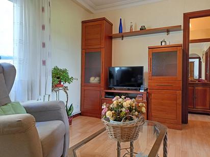 Living room of Flat for sale in  Pamplona / Iruña