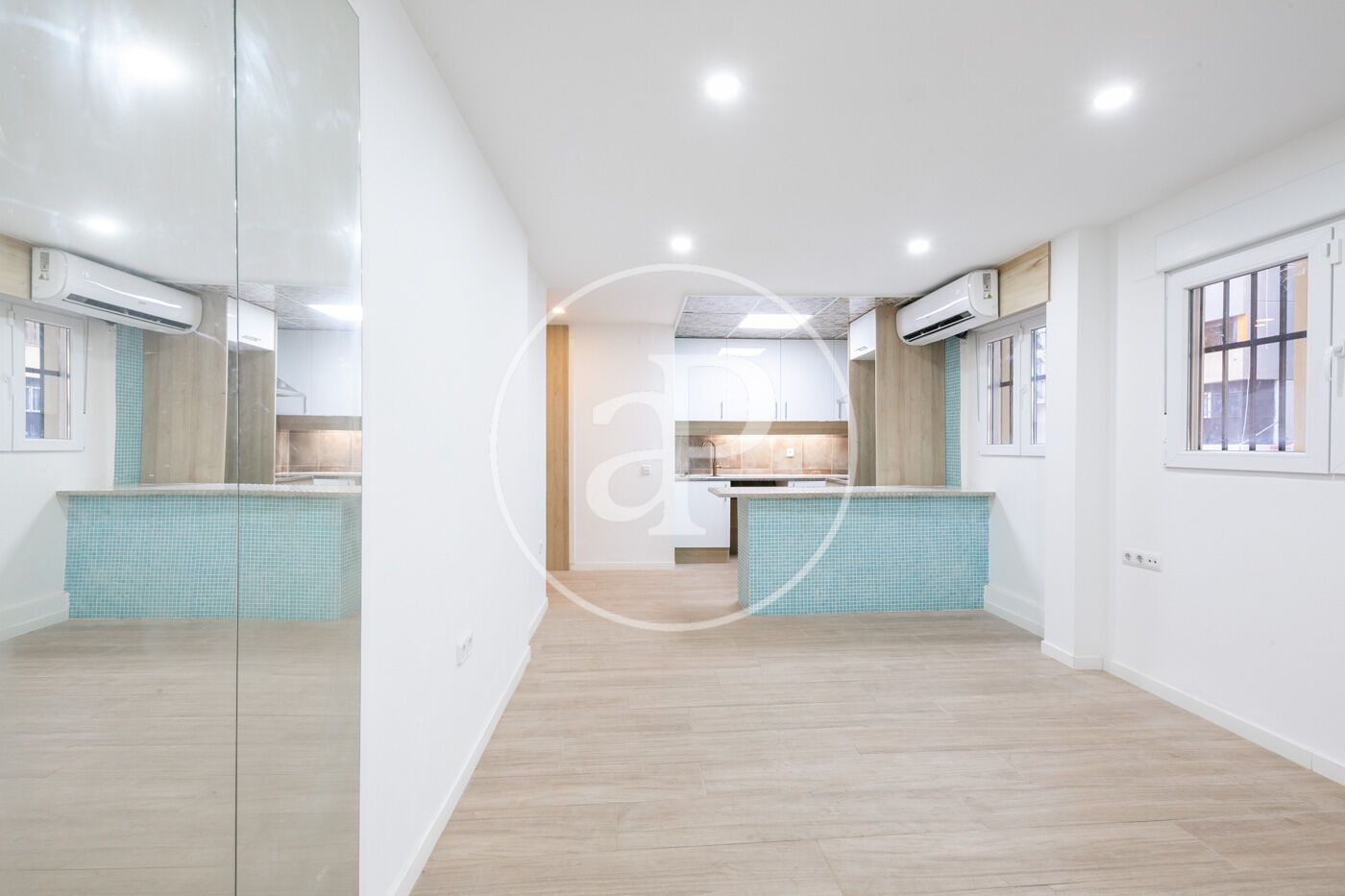 Cocina de Piso en venta en  Barcelona Capital con Aire acondicionado y Calefacción