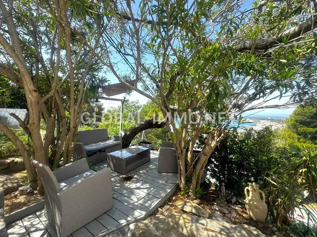 Villa con giardino in vendita a Carrer Foix, imagen 18