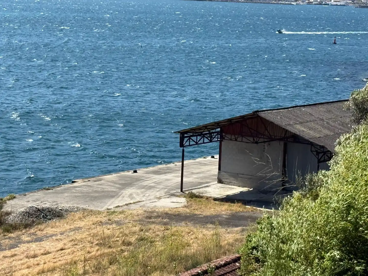 Außenansicht von Fabrik Grundstücke zum Verkauf in Outes