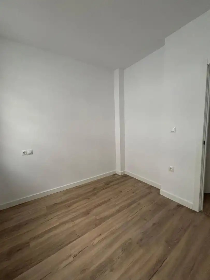 Bedroom of Flat for sale in Ferrol  with Oven and Microwave