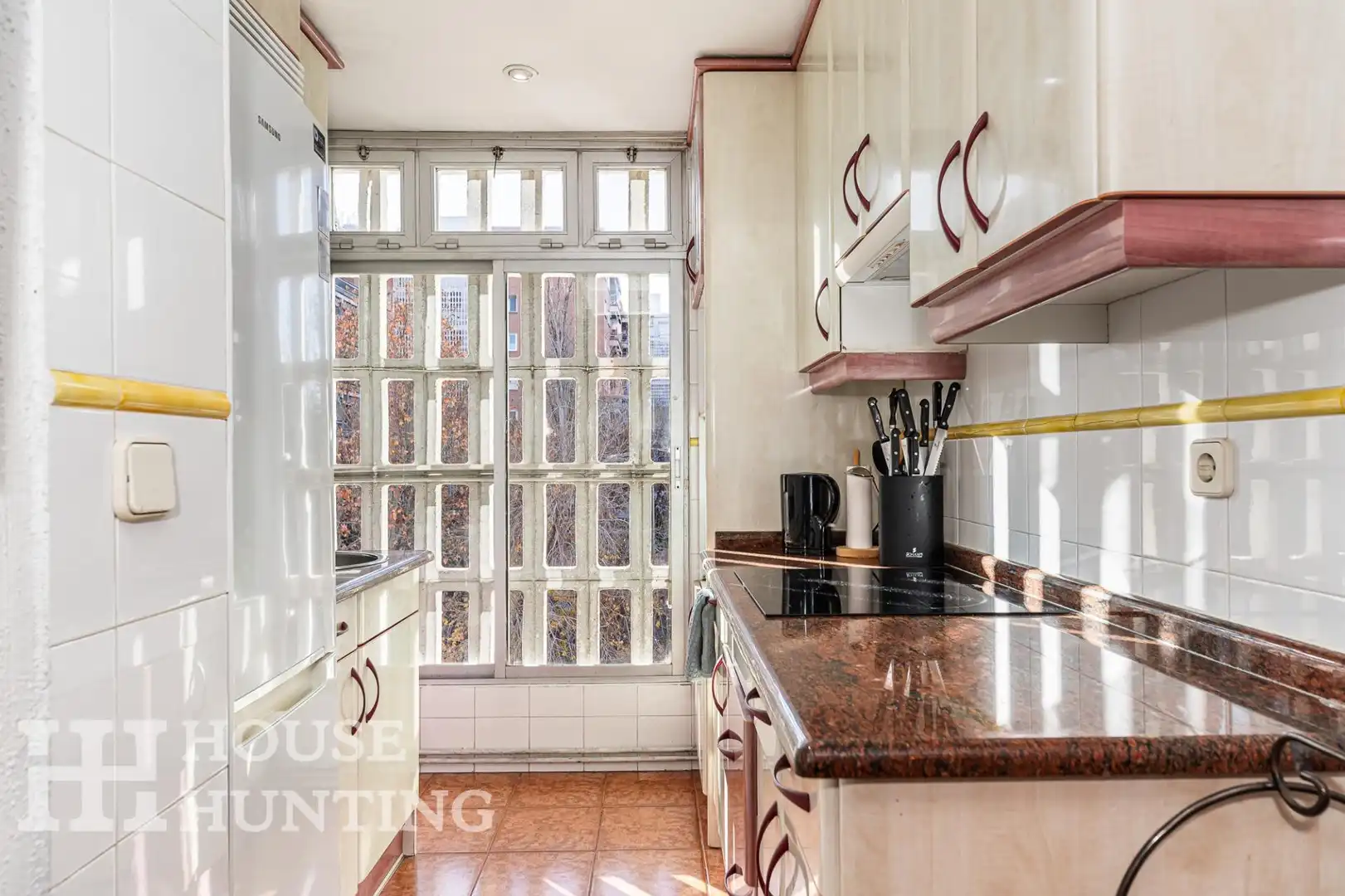 Cocina de Piso en venta en Madrid con Calefacción