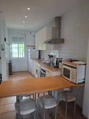 Cocina de Apartamento de alquiler en Islantilla con Aire acondicionado, Calefacción y Terraza