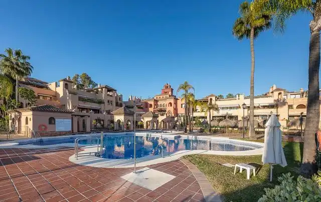 Exterior view of Attic for sale in Estepona  with Air Conditioner, Parquet flooring and Terrace