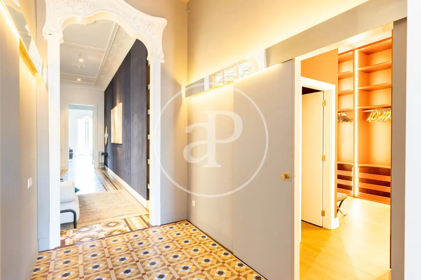 Wohnung zur Miete in Barcelona mit Klimaanlage, Heizung und Möbliert