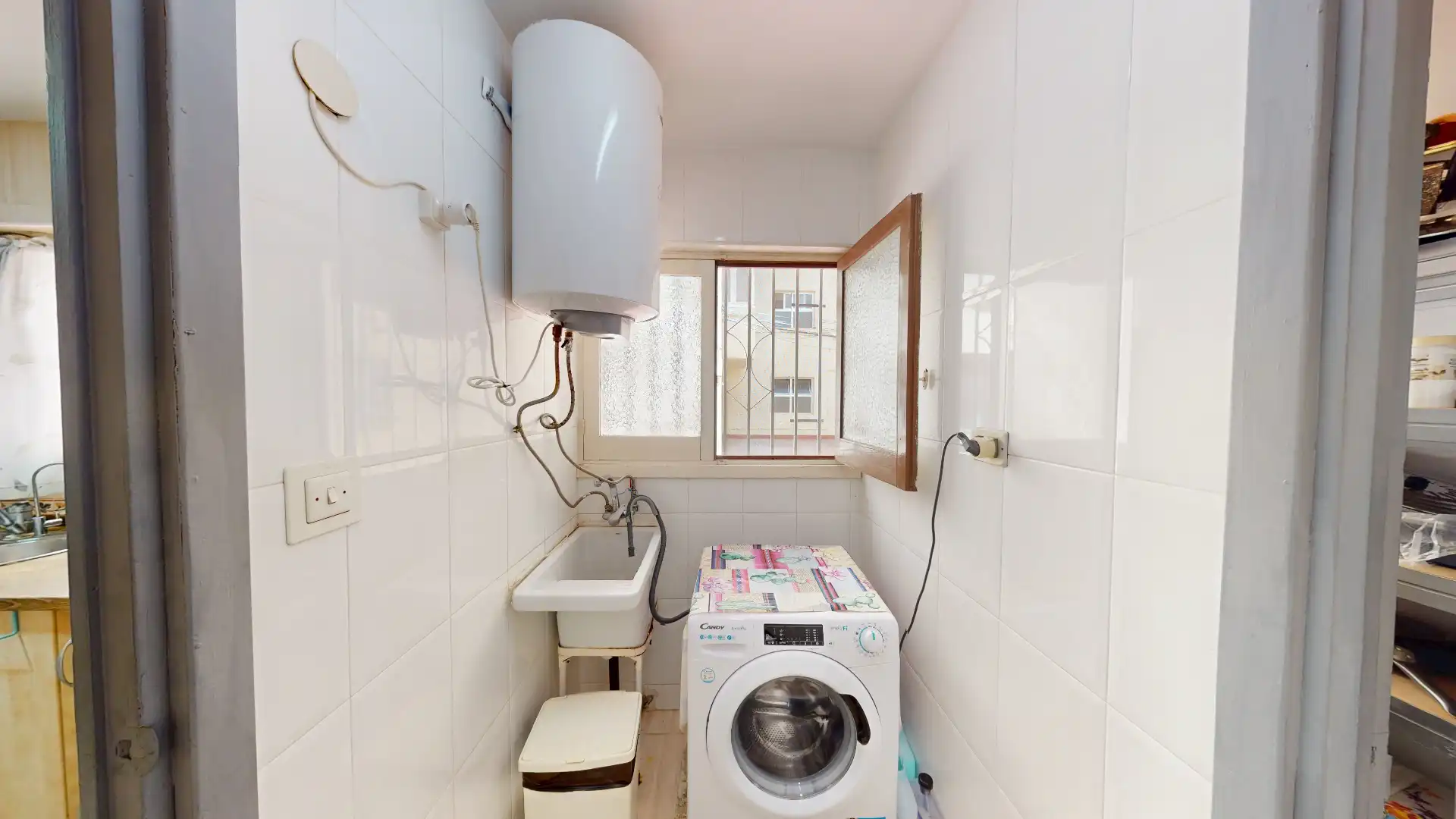 Baño de Piso en venta en Almería con Aire acondicionado, Calefacción y Trastero