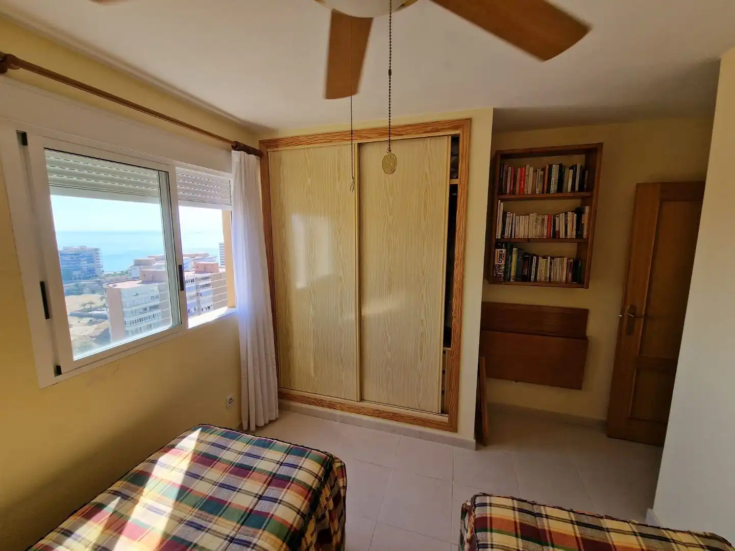Bedroom of Flat for sale in Playa Muchavista