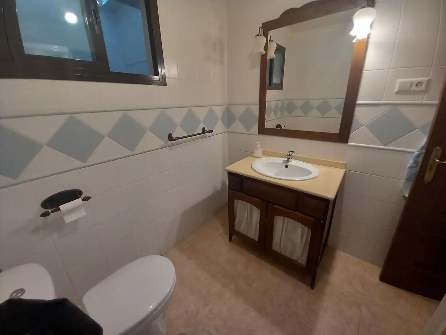 Bathroom of Houses for sale in Ronda  with Air Conditioner and Heating