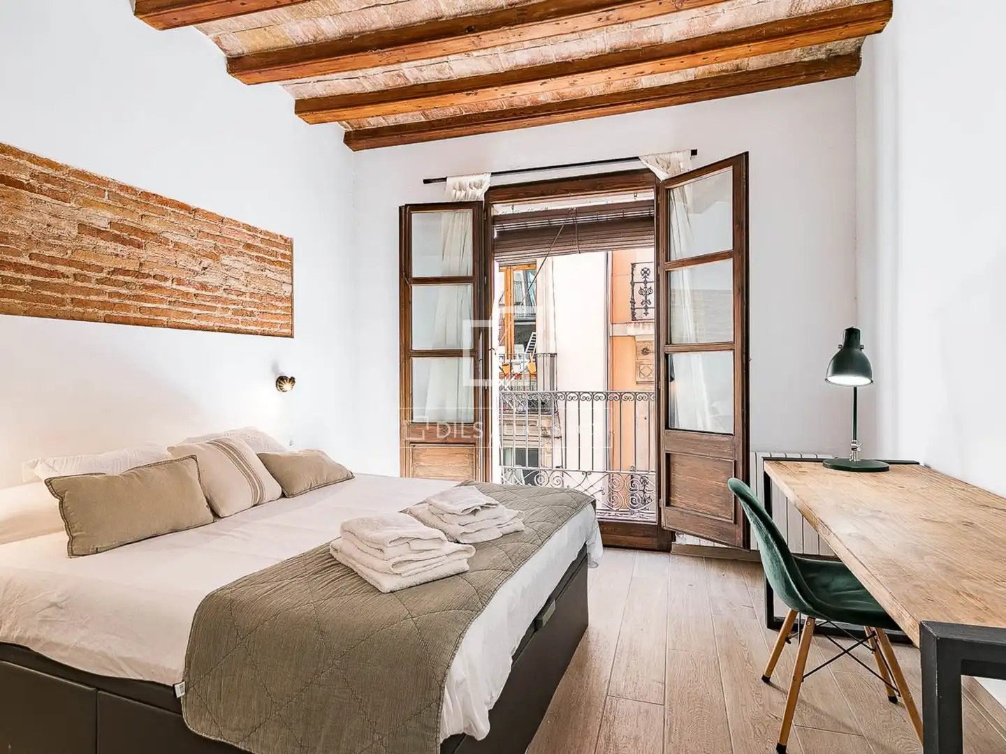 Bedroom of Flat for sale in Barcelona  with Air Conditioner, Heating and Furnished