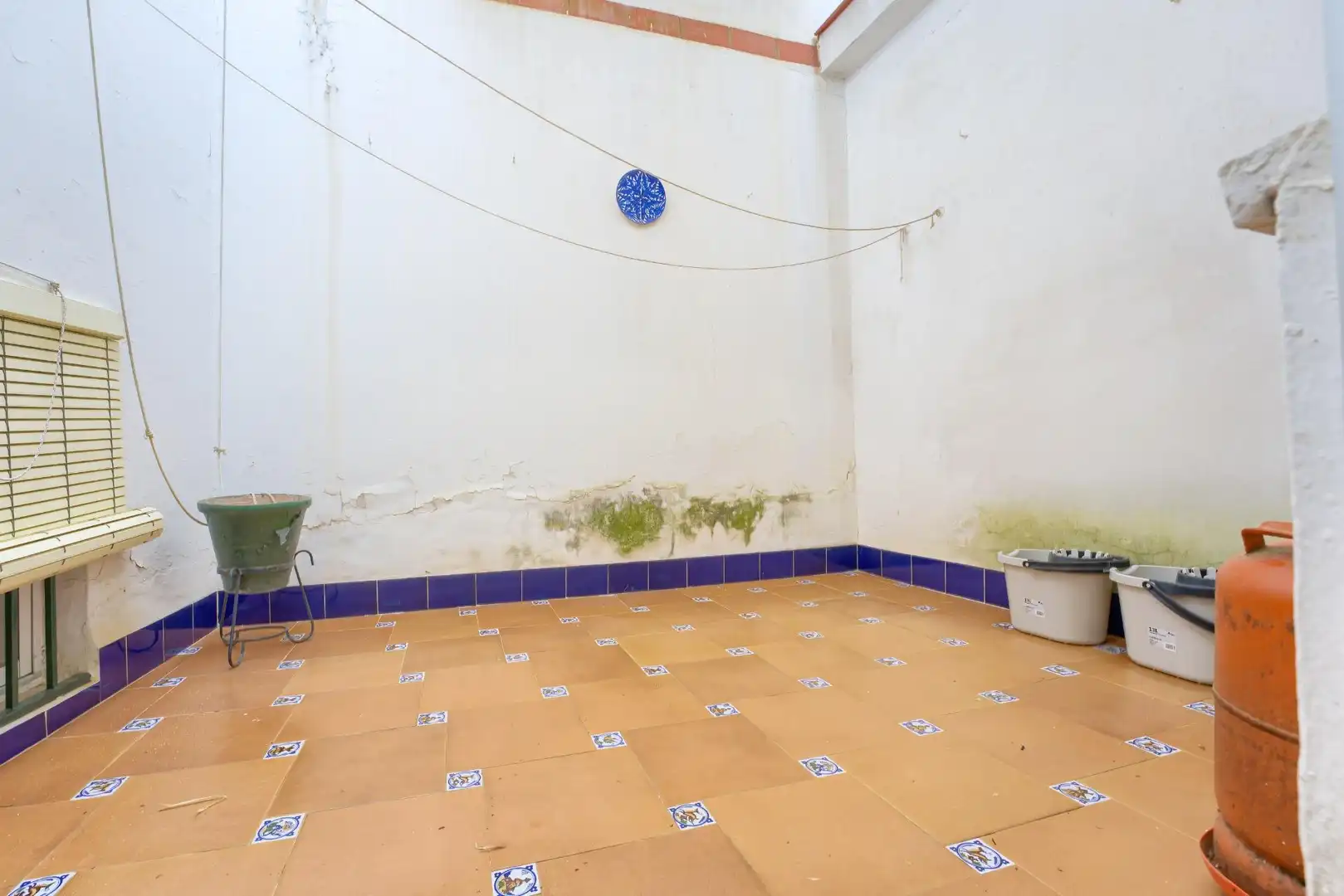 Casa adosada en venta en Sanlúcar la Mayor con Aire acondicionado, Calefacción y Terraza