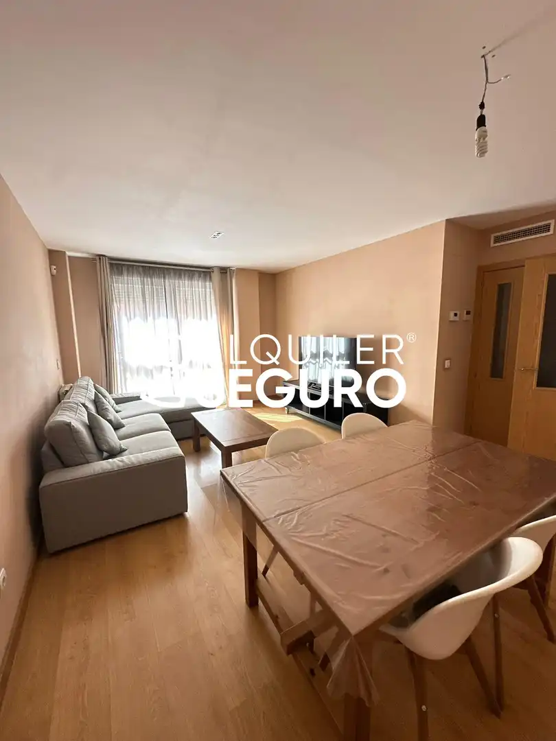 Sala d'estar de Pis de lloguer en Móstoles amb Aire condicionat, Calefacció i Traster