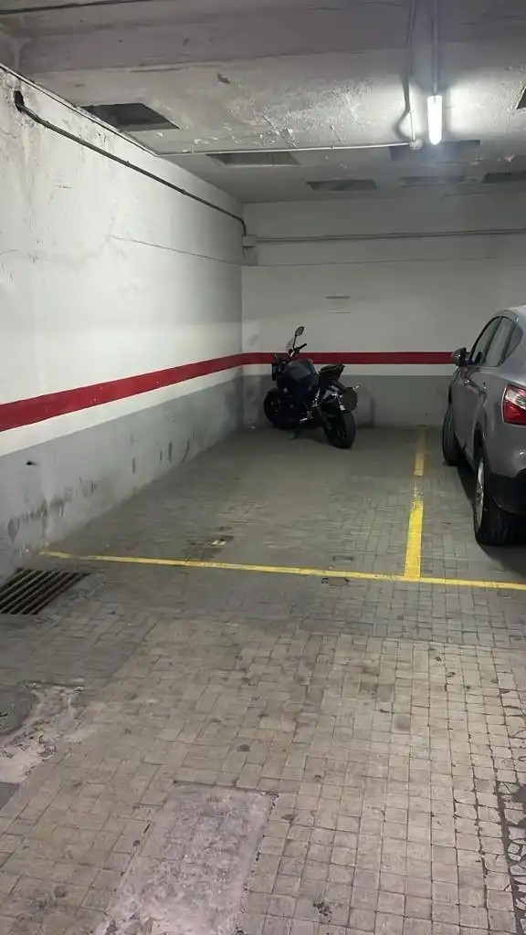 Einzelparkplatz zum Verkauf in Ciutat Vella