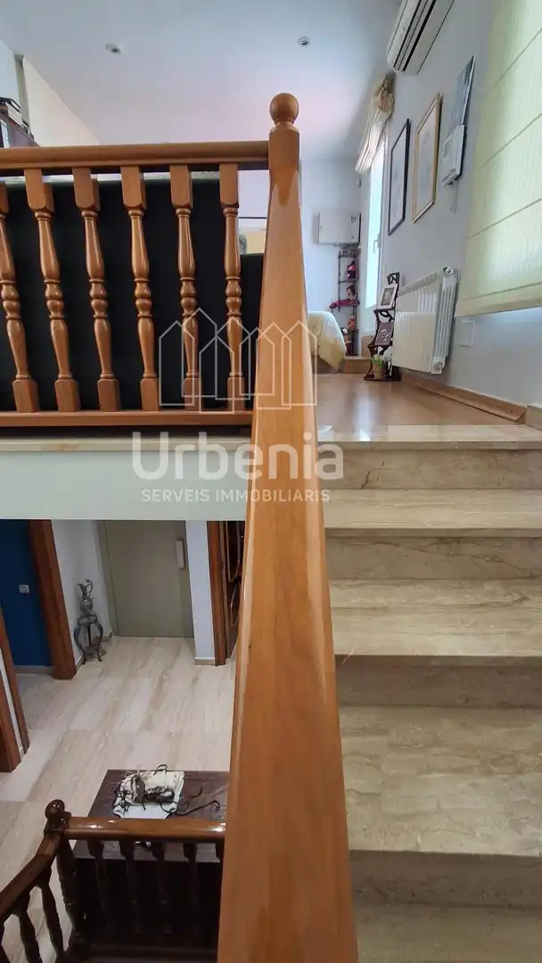 Vista exterior de Casa o xalet en venda en Mataró amb Aire condicionat, Calefacció i Terrassa