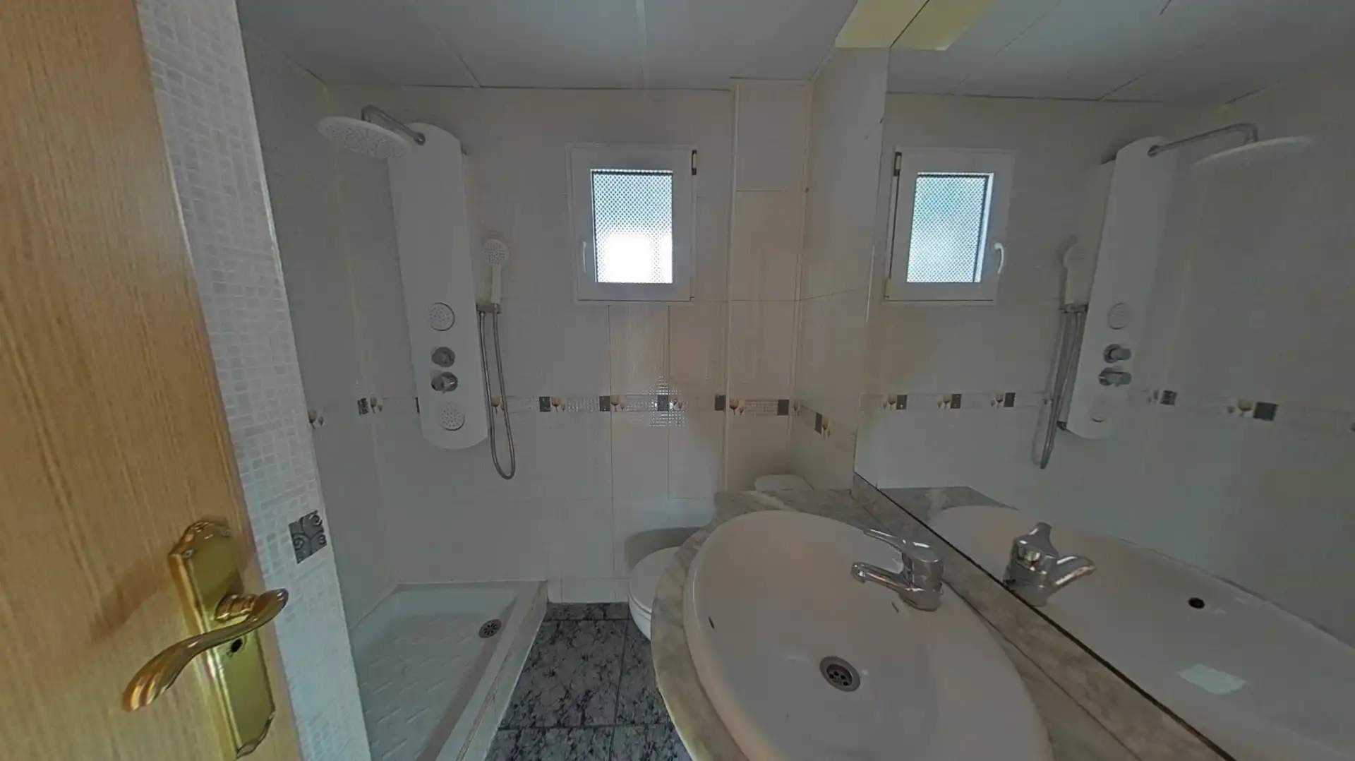 Wohnung mit Terrasse zum Verkauf in Calle Capitán Godoy Beltrán 11, imagen 4