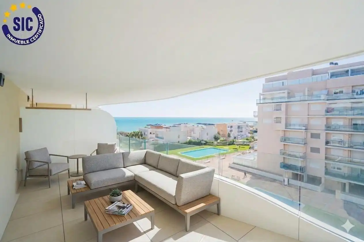 Piso con piscina en venta en Avenida Avenida Tramuntana