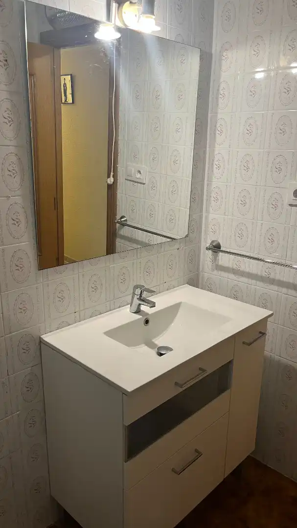 Badezimmer von Wohnung zum Verkauf in Valencia mit Klimaanlage, Terrasse und Möbliert