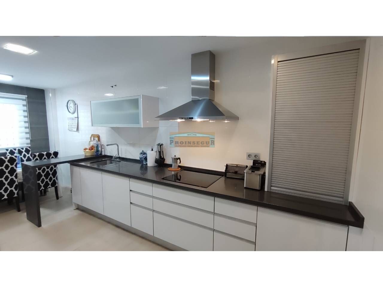 Kitchen of Duplex for sale in Pizarra  with Air Conditioner, Storage room and Furnished