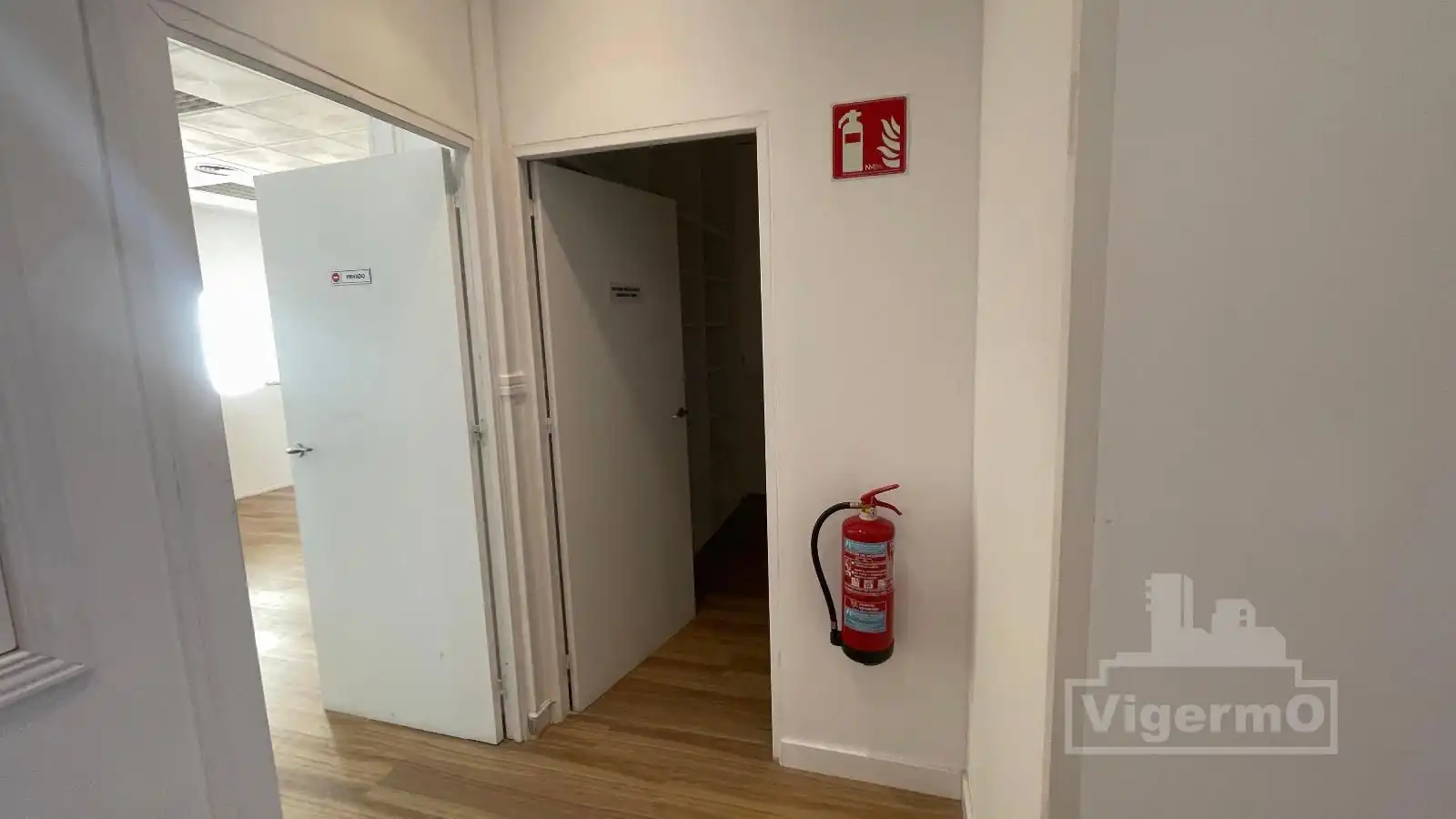 Commercial properties for rent in Torrejón de Ardoz  with Air Conditioner