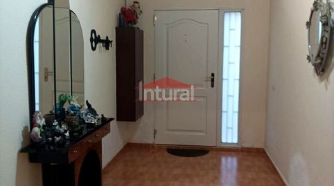 Edificio con 3 viviendas completas en Hellín