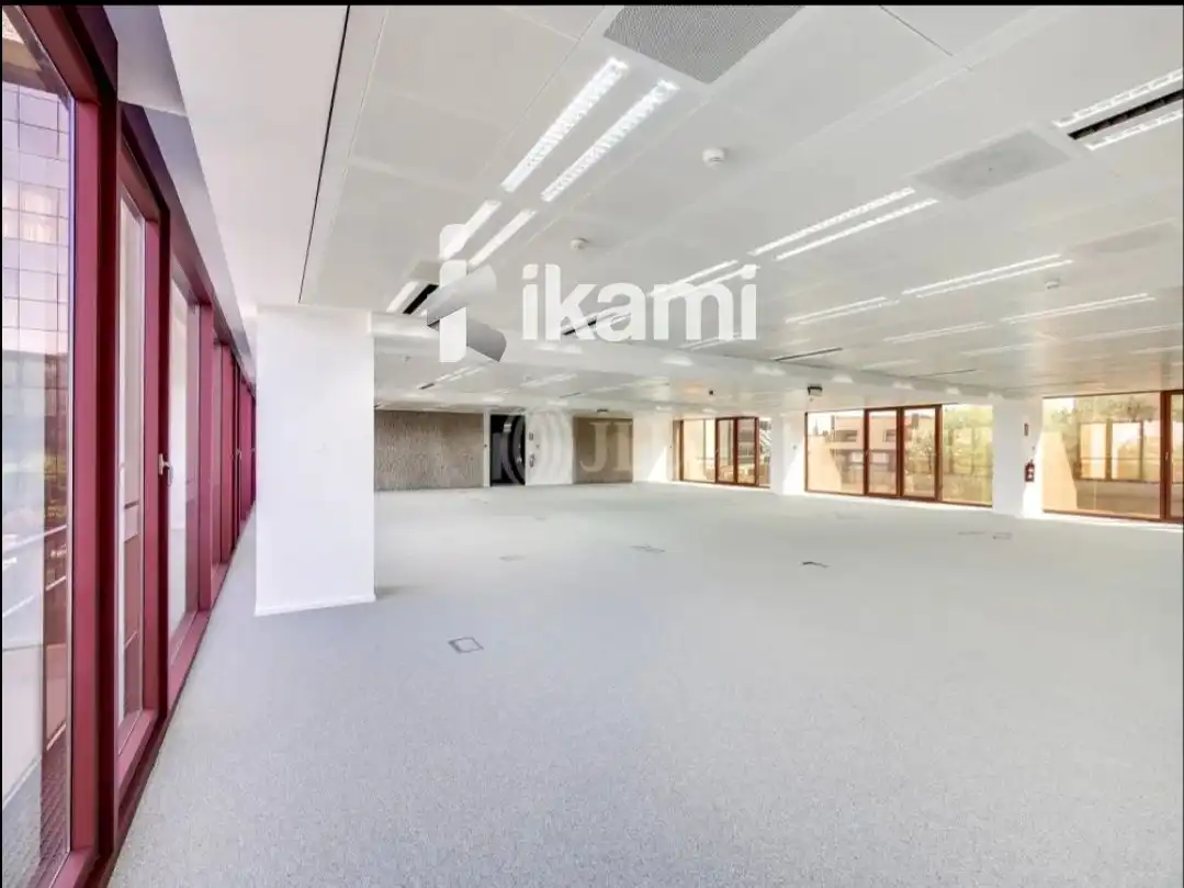 Office for rent in Madrid  with Air Conditioner, Heating and Terrace
