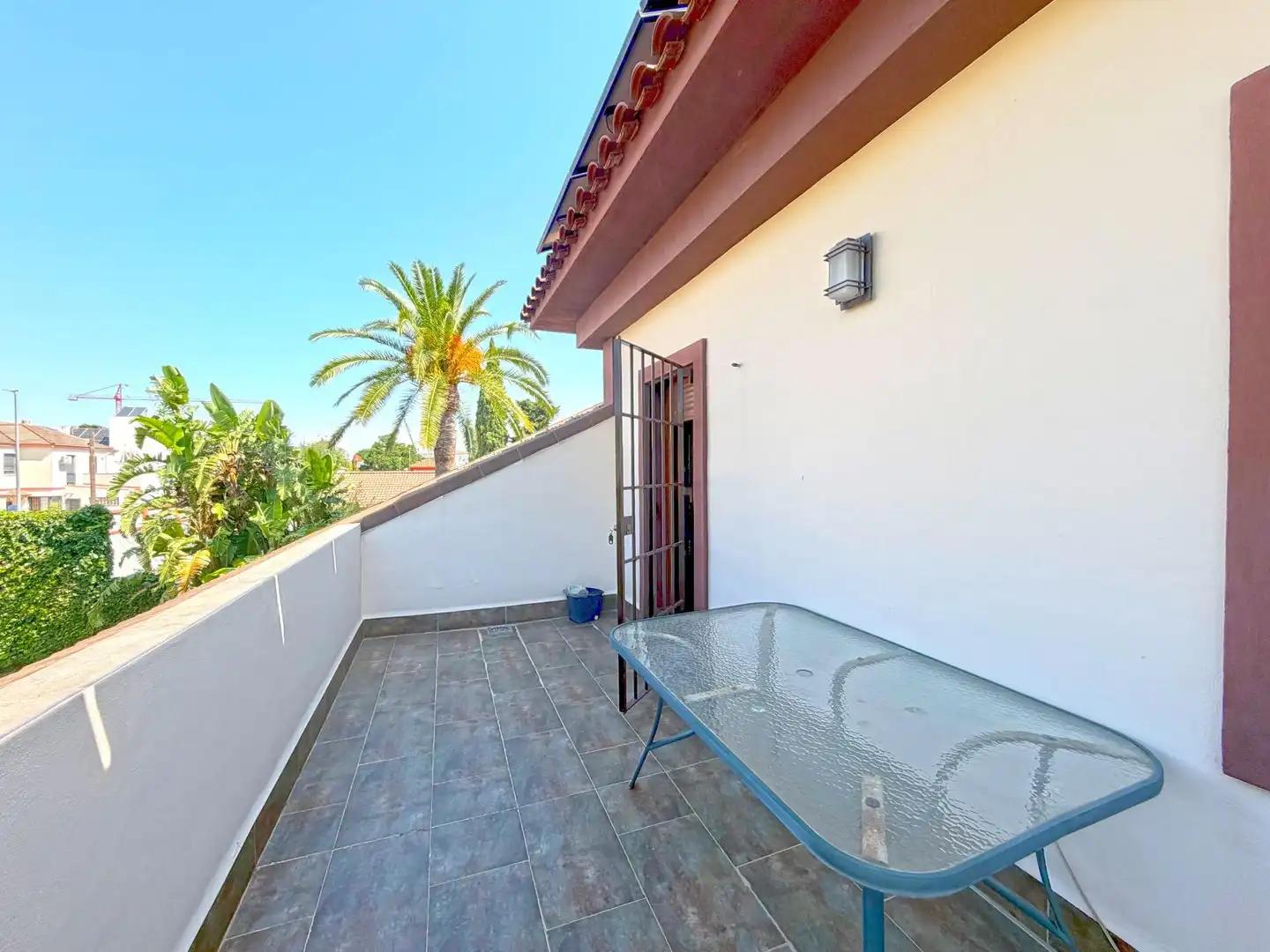 Terrassa de Casa o xalet en venda en Tomares amb Piscina comunitària
