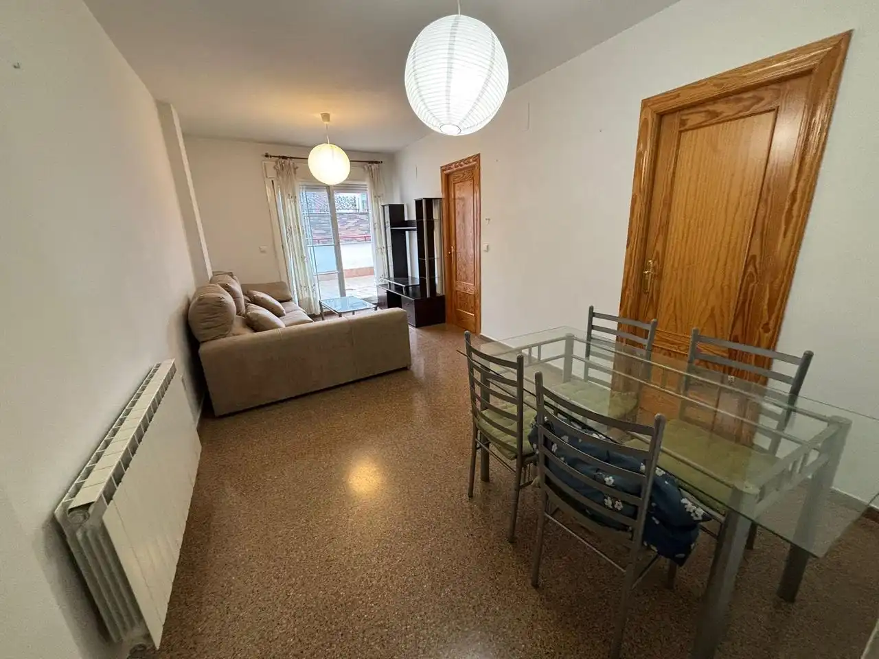 Wohnzimmer von Dachboden zum Verkauf in Churriana de la Vega mit Heizung, Terrasse und Gemeinschaftspool