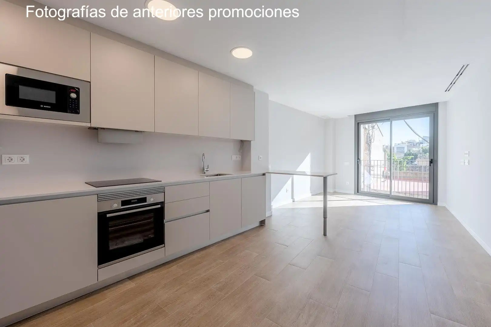 Cuina de Pis en venda en Molins de Rei amb Aire condicionat, Calefacció i Balcó