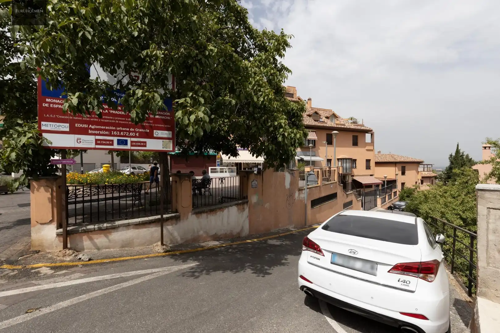 Vista exterior de Casa adosada en venda en Monachil amb Aire condicionat, Calefacció i Terrassa