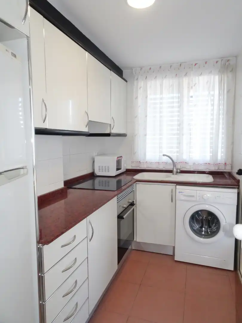 Cocina de Apartamento de alquiler en Gandia con Terraza, Amueblado y Horno