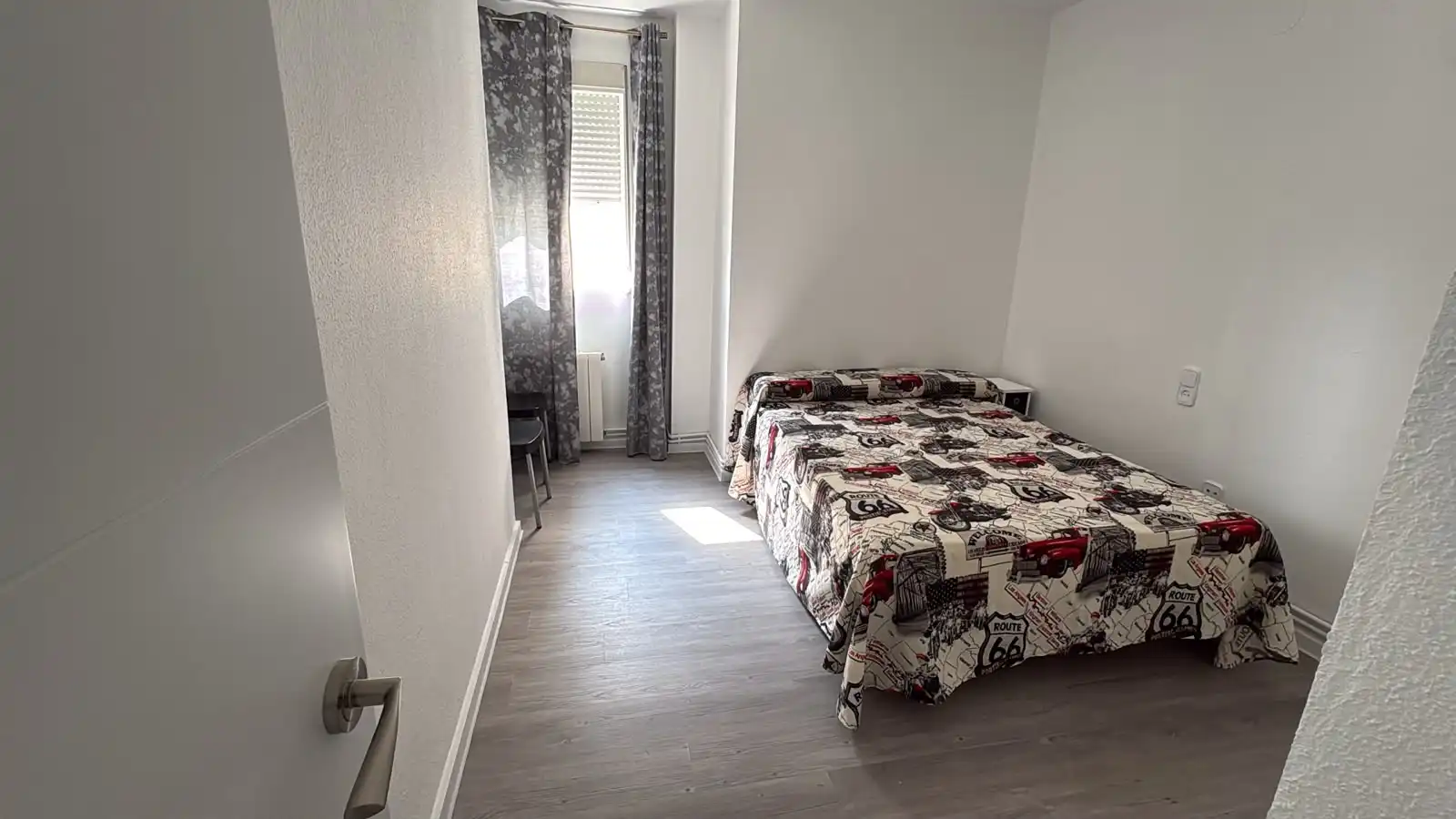 Habitación de Piso de alquiler en Sueca con Aire acondicionado y Amueblado