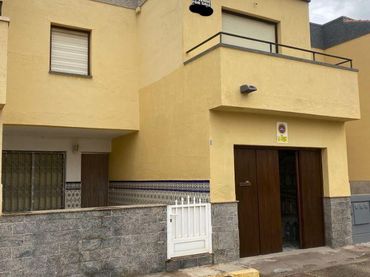 Villa in vendita a Bano