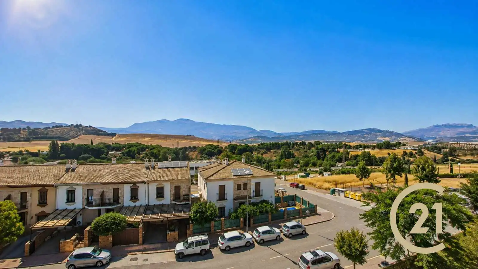 Vista exterior de Casa o xalet en venda en Ronda amb Aire condicionat, Calefacció i Jardí privat