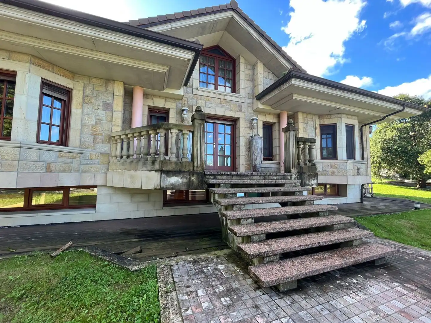 Vista exterior de Casa o chalet en venta en Noja con Calefacción, Trastero y Jacuzzi