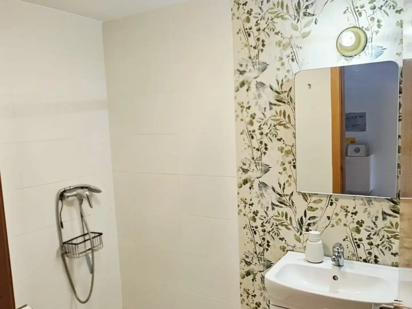 Baño de Piso de alquiler en Murcia con Aire acondicionado, Calefacción y Amueblado