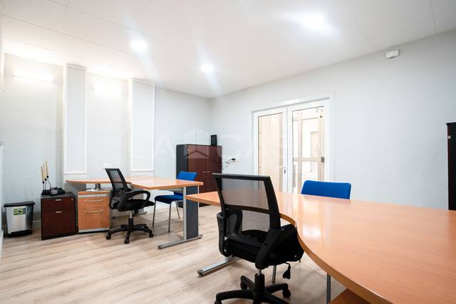 Local comercial en Venta en Centre